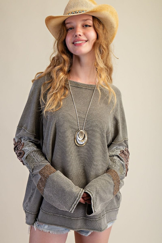Do It All Mineral Wash Pullover - Olive