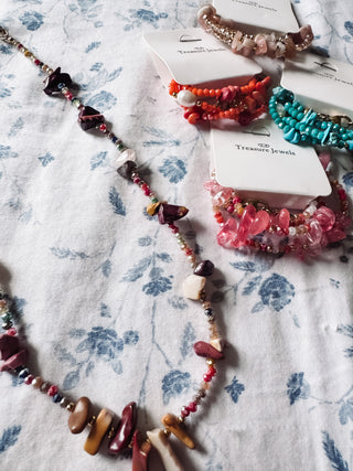 Glow and Go Necklace *Final Sale*
