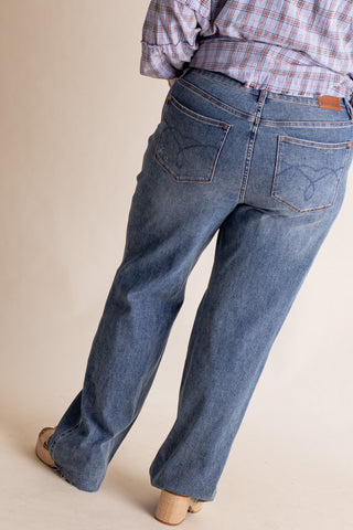 Vera High Rise Tummy Control Straight Leg Jeans - CURVY *Final Sale*