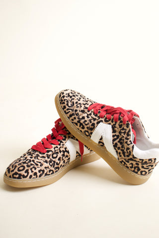 Veneus Sneakers
