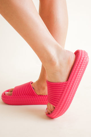 Luvly Pillow Slides *Final Sale*