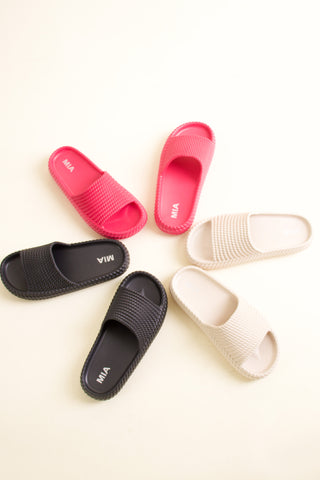 Luvly Pillow Slides *Final Sale*