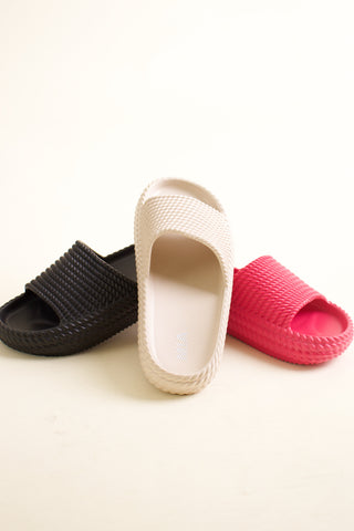 Luvly Pillow Slides *Final Sale*