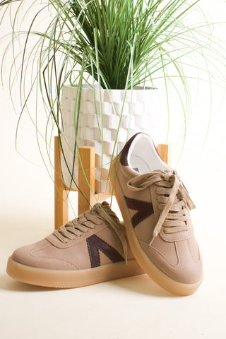 Axel Sneakers