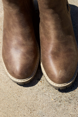 Doohickey Boots