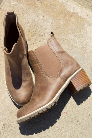 Doohickey Boots