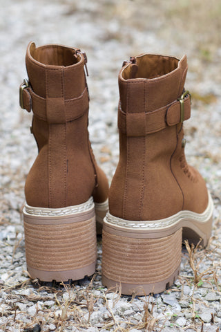 Toula Boots