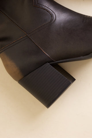 Roxanne Boots