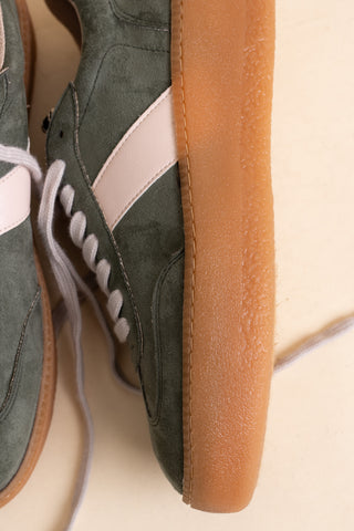 Stacey Sneakers