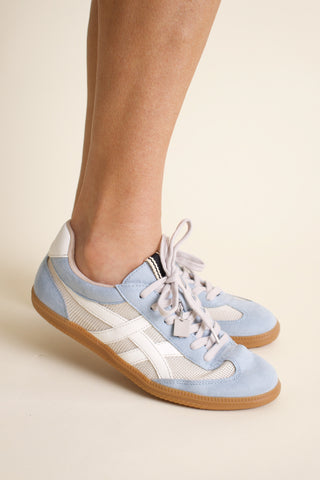 Sasha Sneakers
