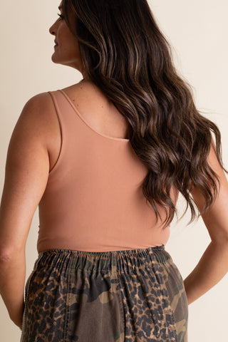 Signature Move Tank