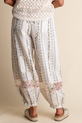 Meadowlace Gauze Joggers - Ivory Floral