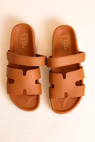 Izzy Sandals