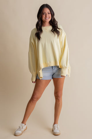 Golden Hour Oversized Sweatshirt - Light Yellow